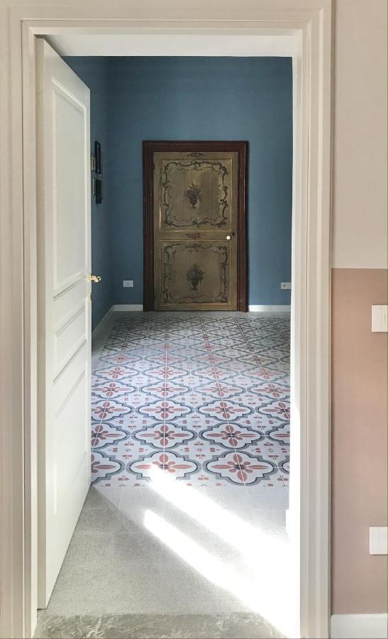 Melina Central Apartment Taormina Bagian luar foto
