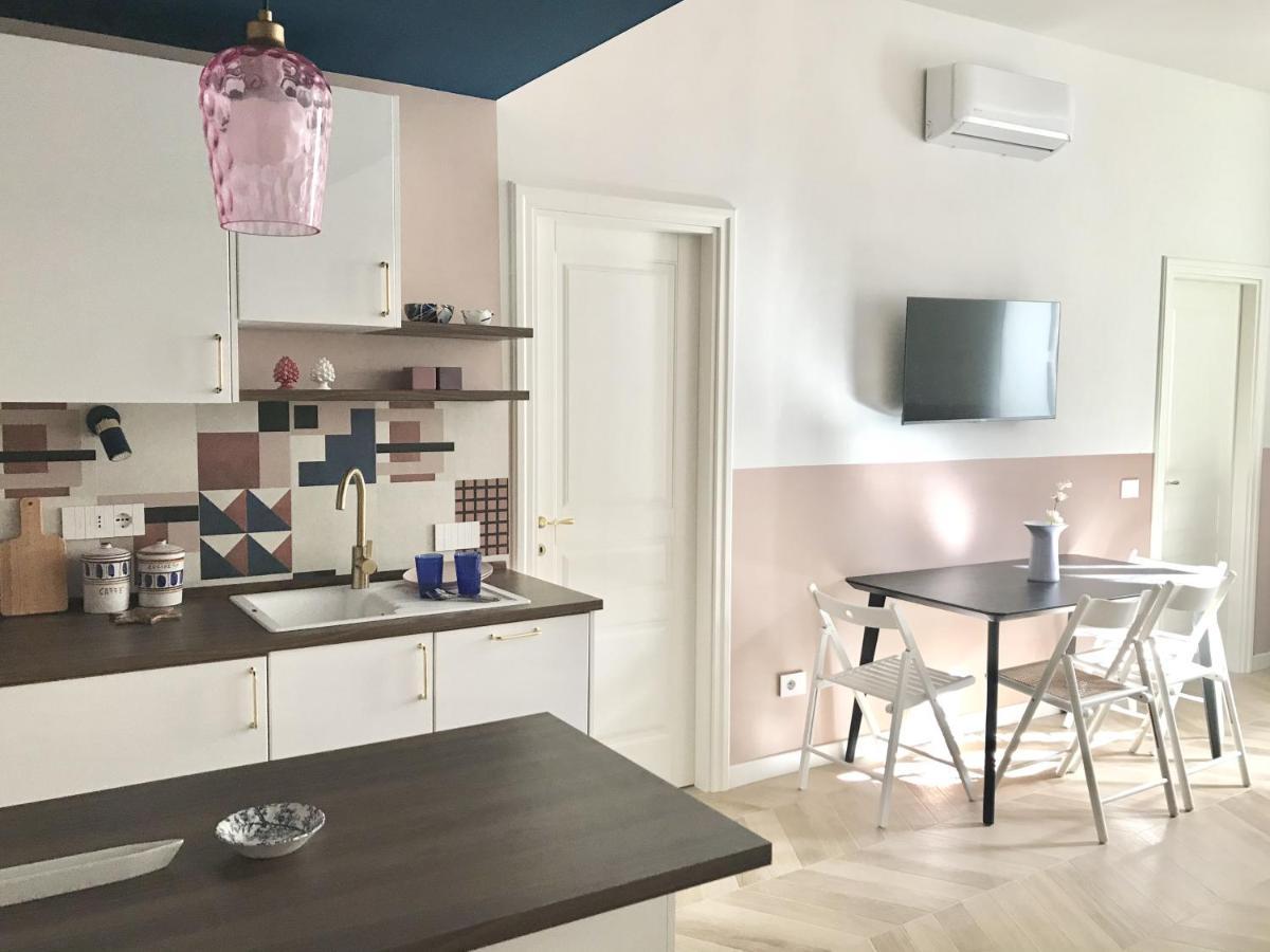 Melina Central Apartment Taormina Bagian luar foto